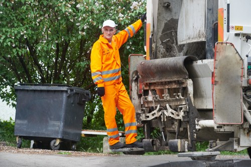 Benefits of hiring house clearance professionals in Peckham